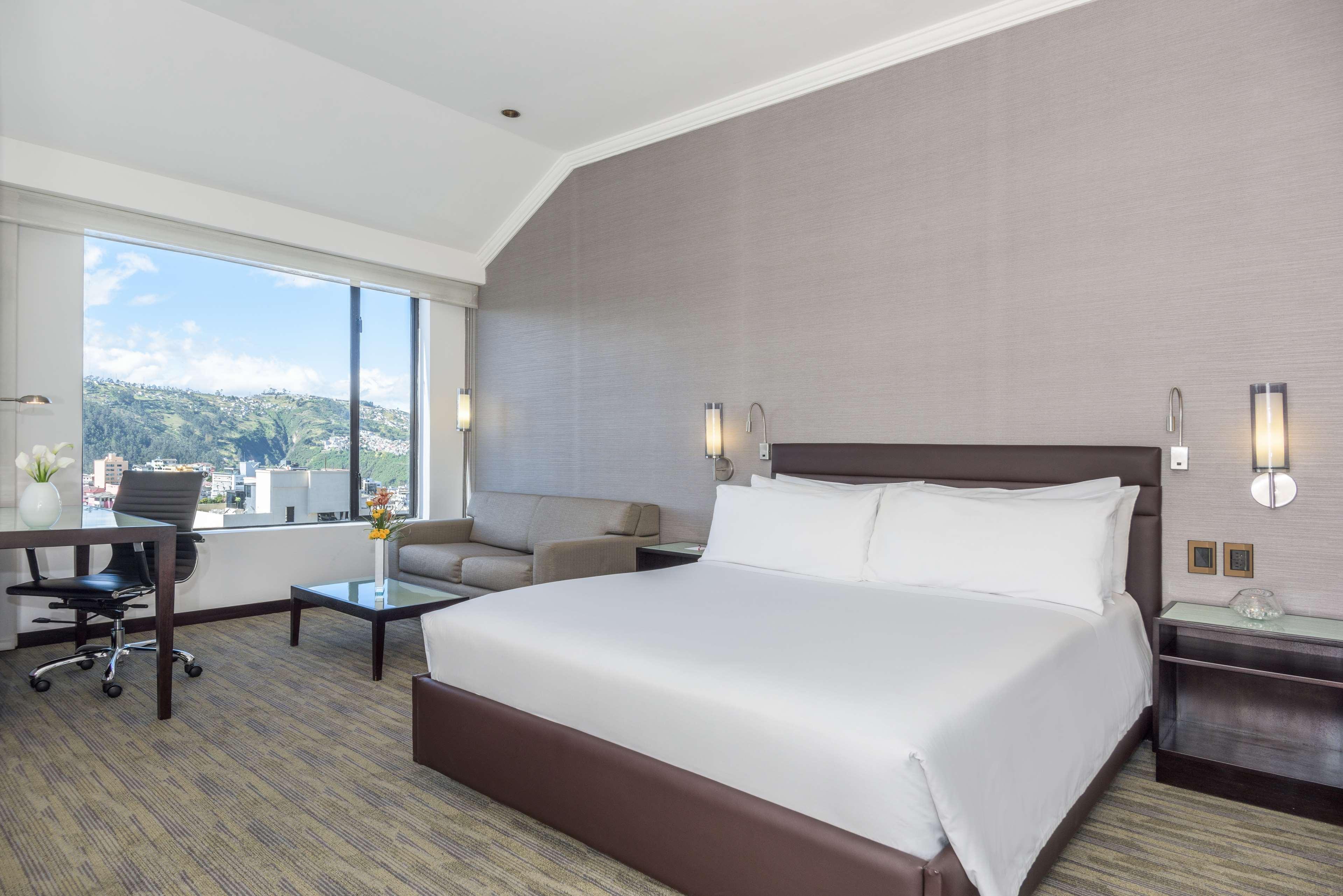 Nh Collection Quito Royal Hotel Exterior foto