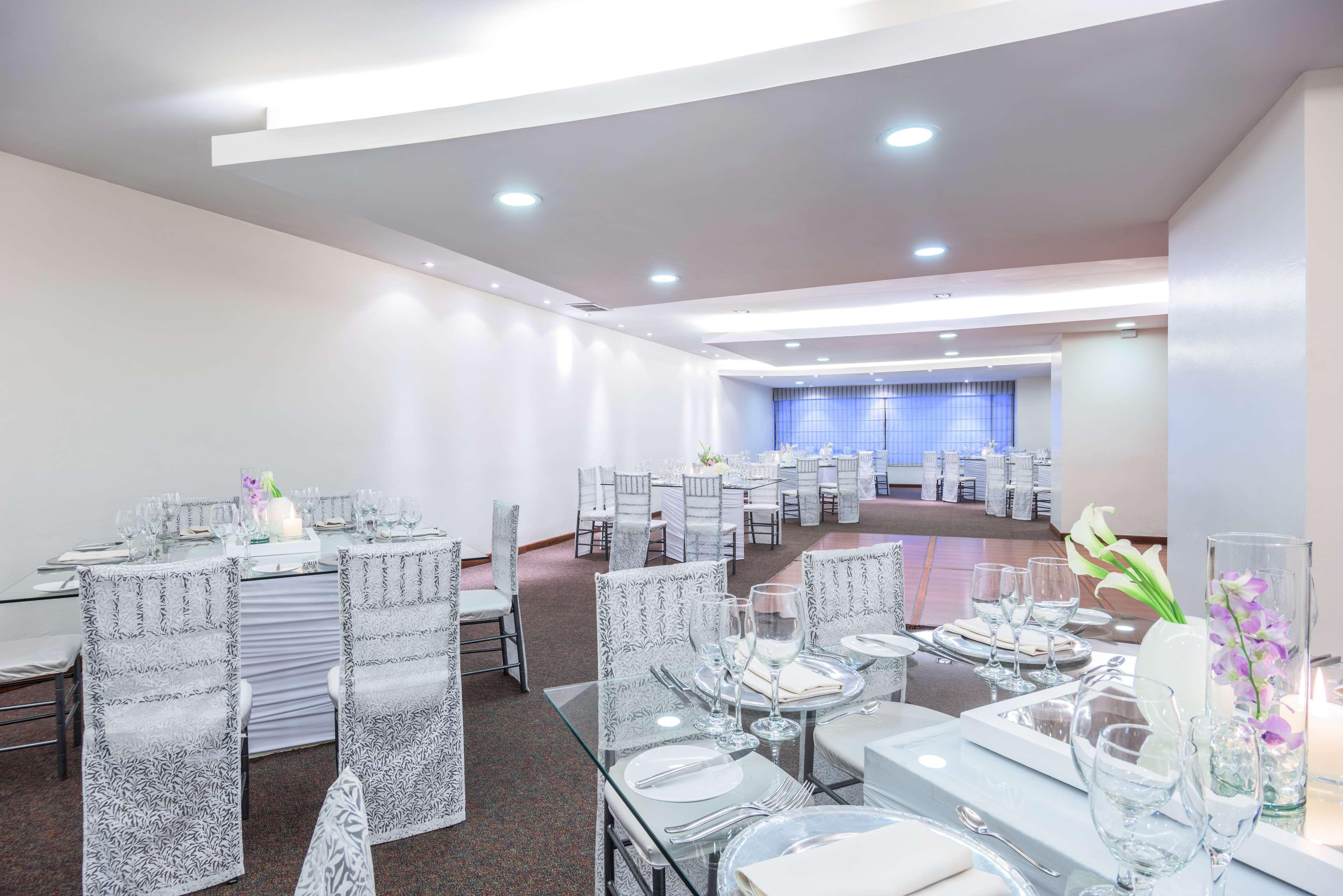 Nh Collection Quito Royal Hotel Exterior foto