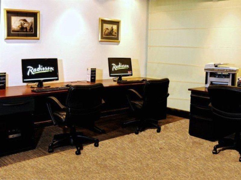 Nh Collection Quito Royal Hotel Instalações foto